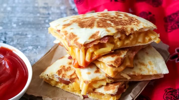 Mac & Cheese Chicken Quesadillas